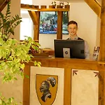 호텔 Hasseroeder Burghotel 4*