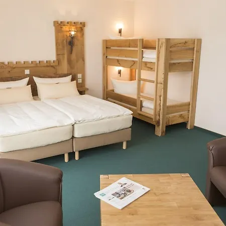 Hasseroeder Burghotel Szálloda