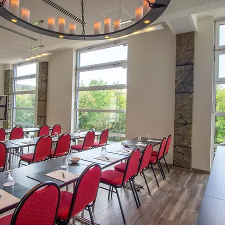 Hasseroeder Burghotel فندق فيرنغروده