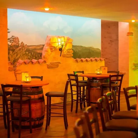 Hasseroeder Burghotel Szálloda 4*