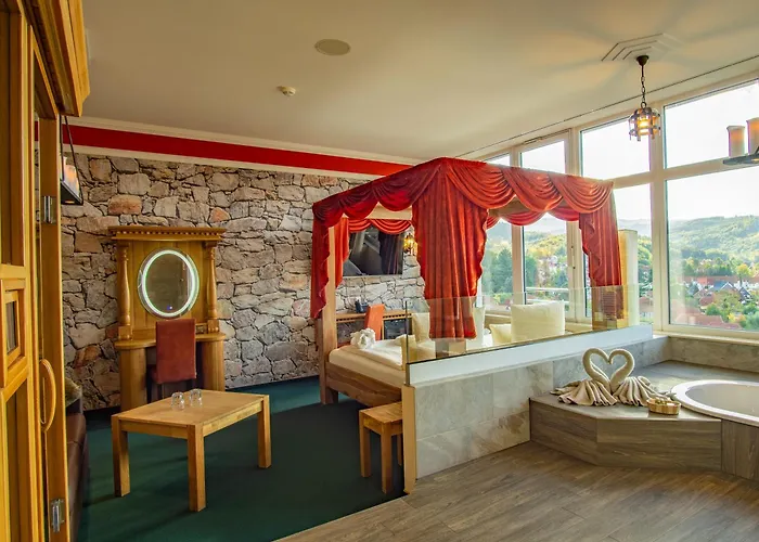 Hasseroeder Burghotel ホテル ヴェルニゲローデ